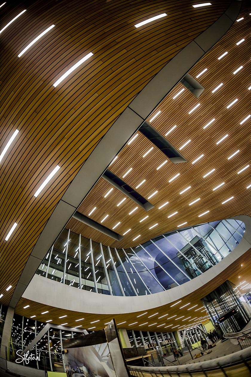 Arnhem Centraal Station, NS, Canon EOS 5DSr Sigma 15mm fisheye lens