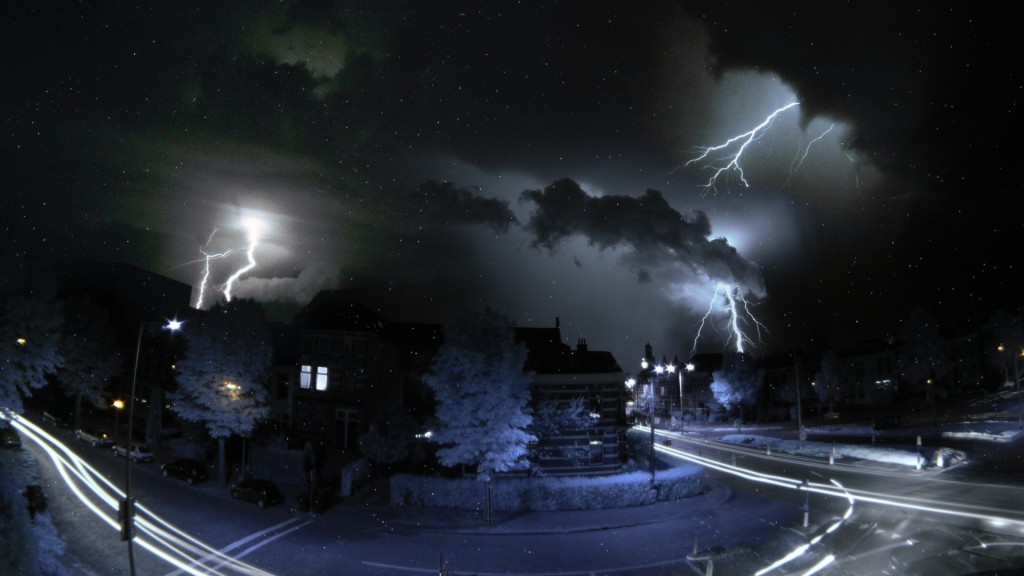 lightening-4pics-van-oldenbarneveldtstraat-wallpaper-1920x1080